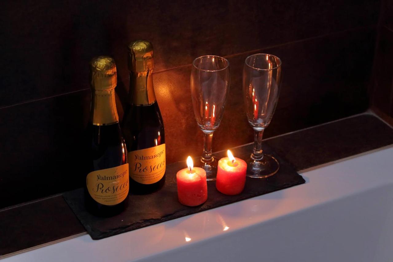 King Room with Spa Bath