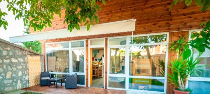Dr House - B&B Bitola