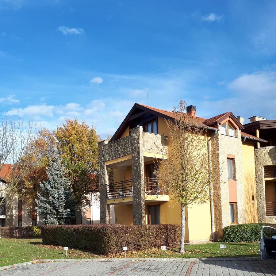Kamilla Apartman Villapark - Ferienwohnung