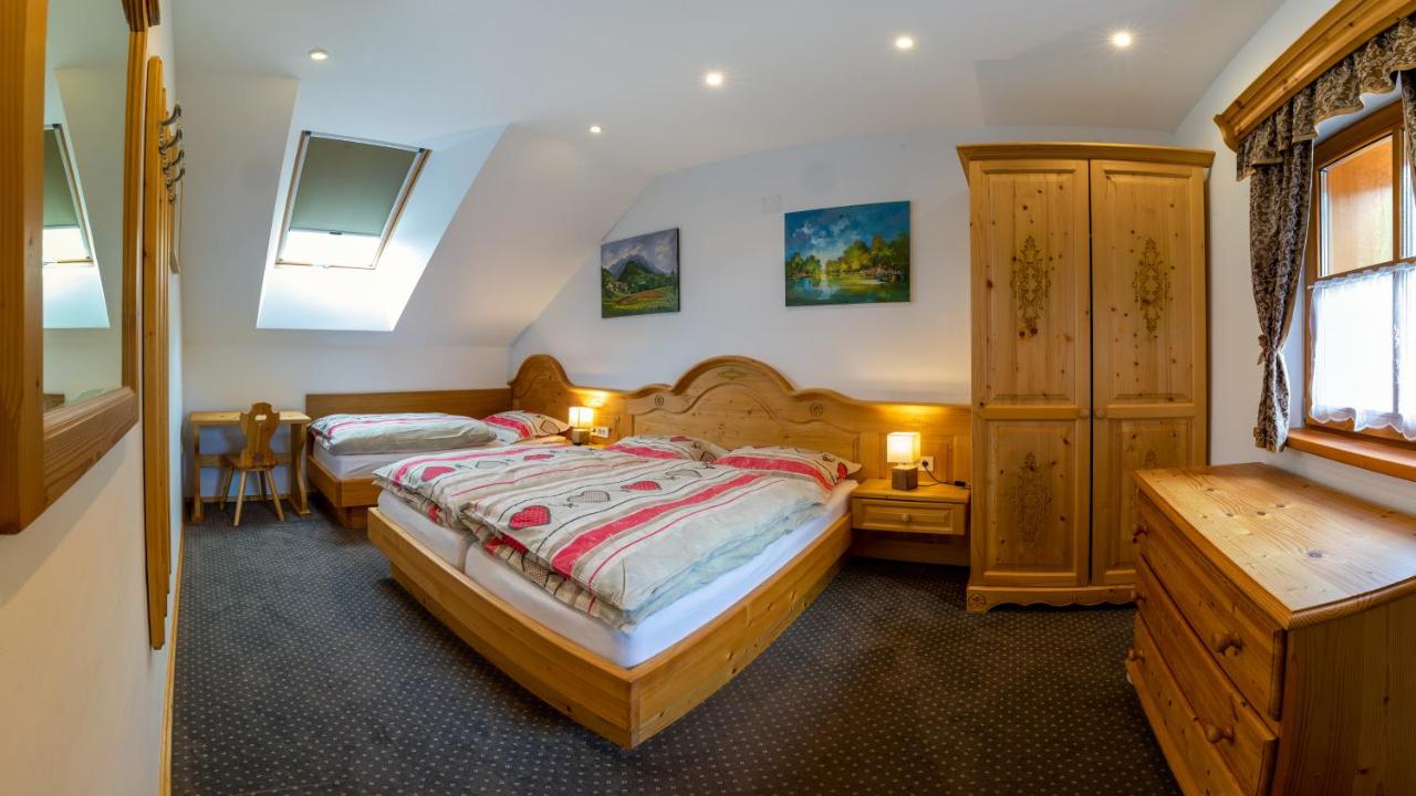 Apartment mit 2 Schlafzimmern und Balkon