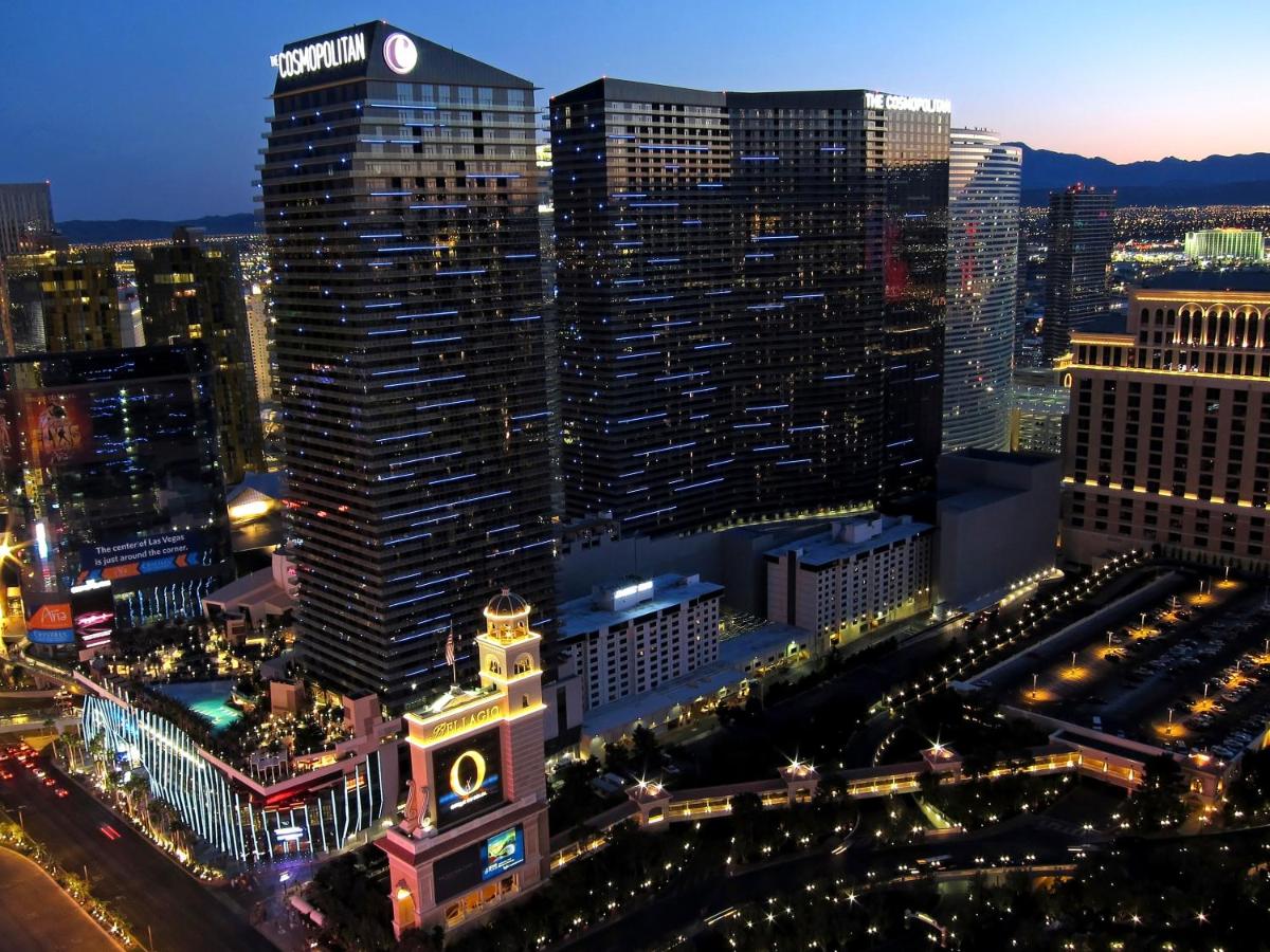 Stay Together Suites on The Strip - 2 Bedroom 1124 - B&B