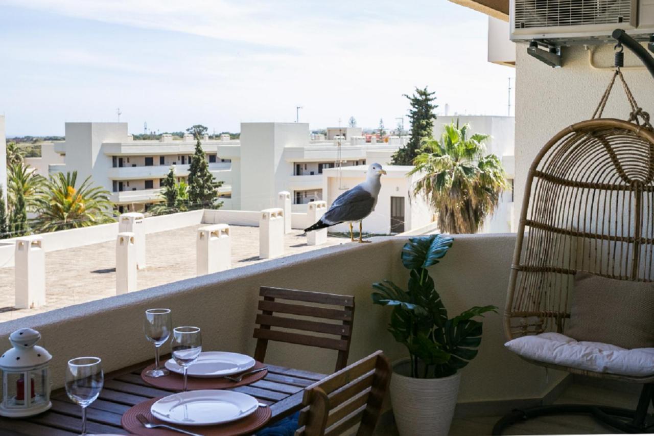 WOW SEA VIEW, 200mts to BEACH & 10 min To DOWNTOWN - B&B
