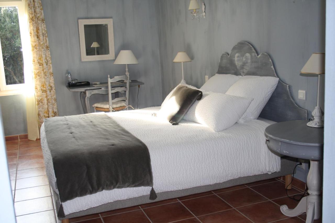King Room with Garden View