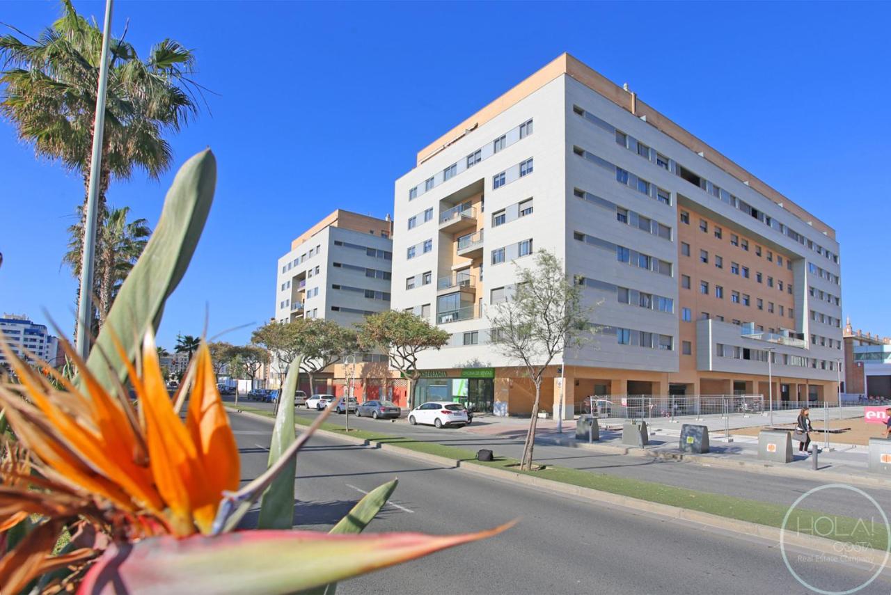 Ático con terraza y vistas, parking gratuito - B&B Málaga