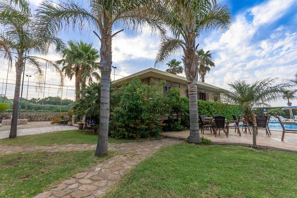 Il Geranio - Resort & Suites - B&B Acquedolci