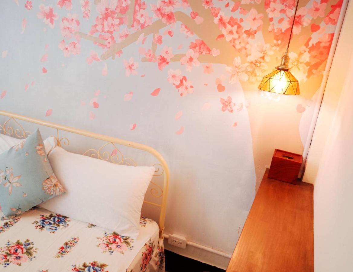Standard Double Room with Shared Bathroom