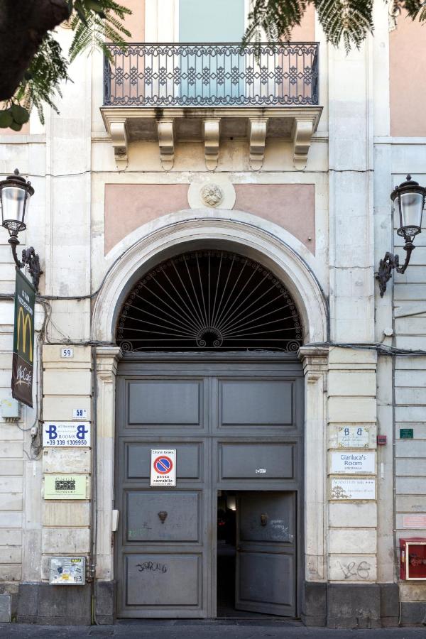Da Gianni e Lucia Rooms with bathroom in the city center - B&B