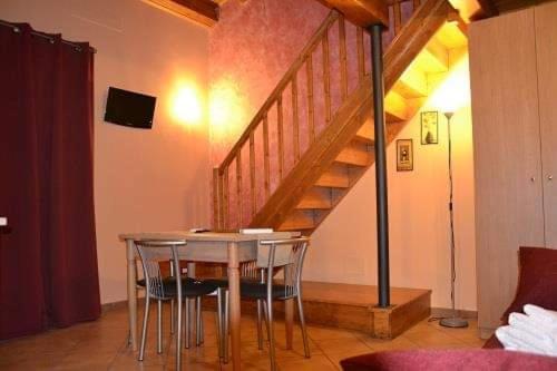 Suite with City View