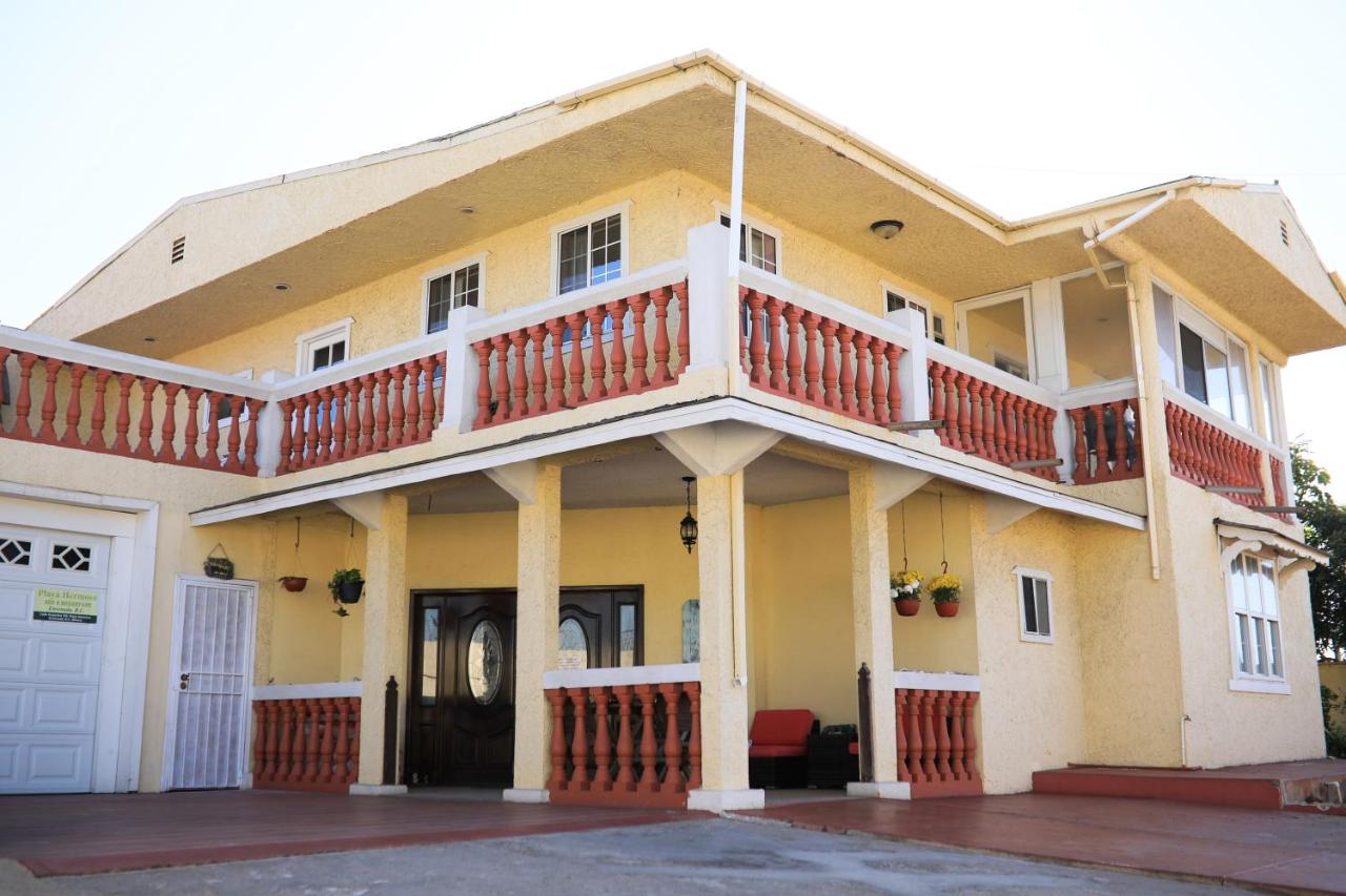 B&B Ensenada - Playa Hermosa Inn at the beach - Bed and Breakfast Ensenada