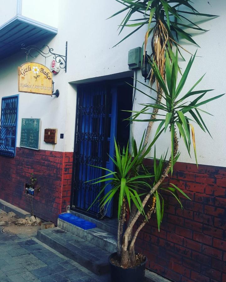 Gizli Bahçe - B&B