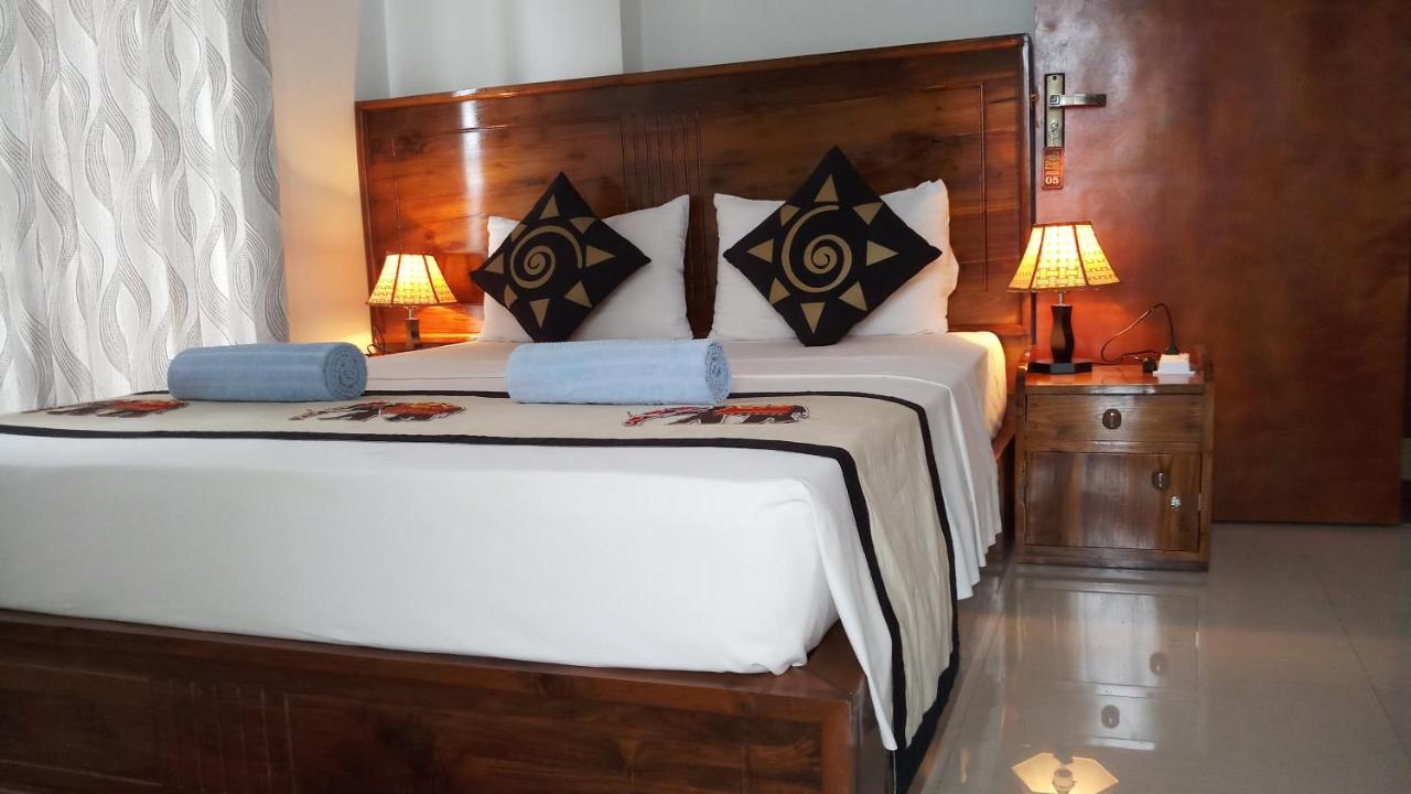 Double Room with Mountain View