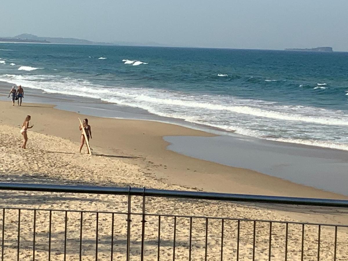 Ocean Courtyard - Beachside Unit - B&B Alexandra Headland
