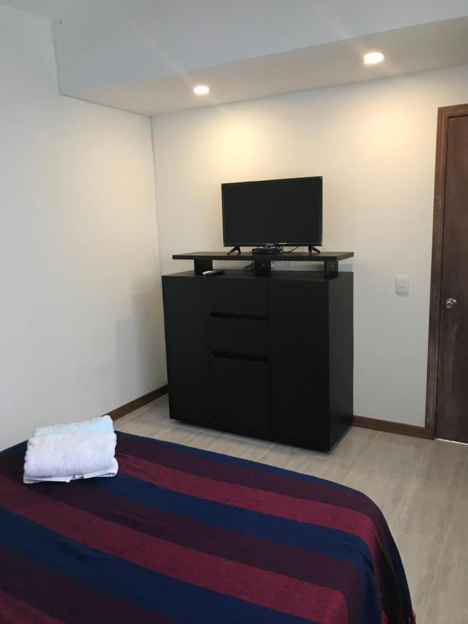 Driepersoonskamer met Eigen Badkamer