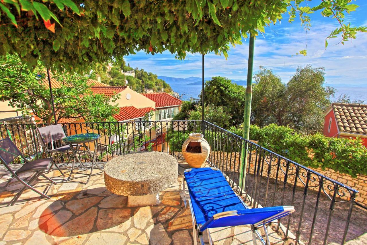 B&B Katavolos - Anda Studio - Bed and Breakfast Katavolos