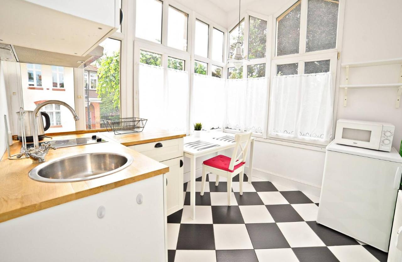 White Marina Apartment by Grand Apartments - B&B Sopot