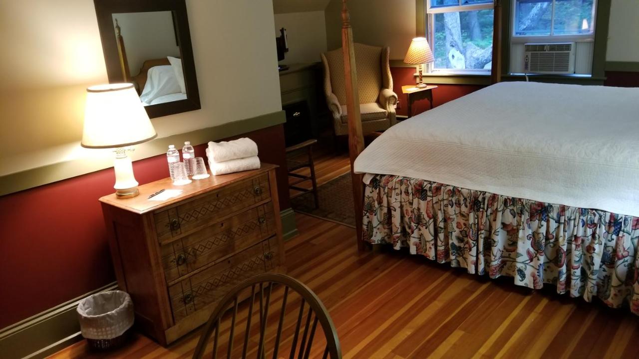 King Room with Garden View