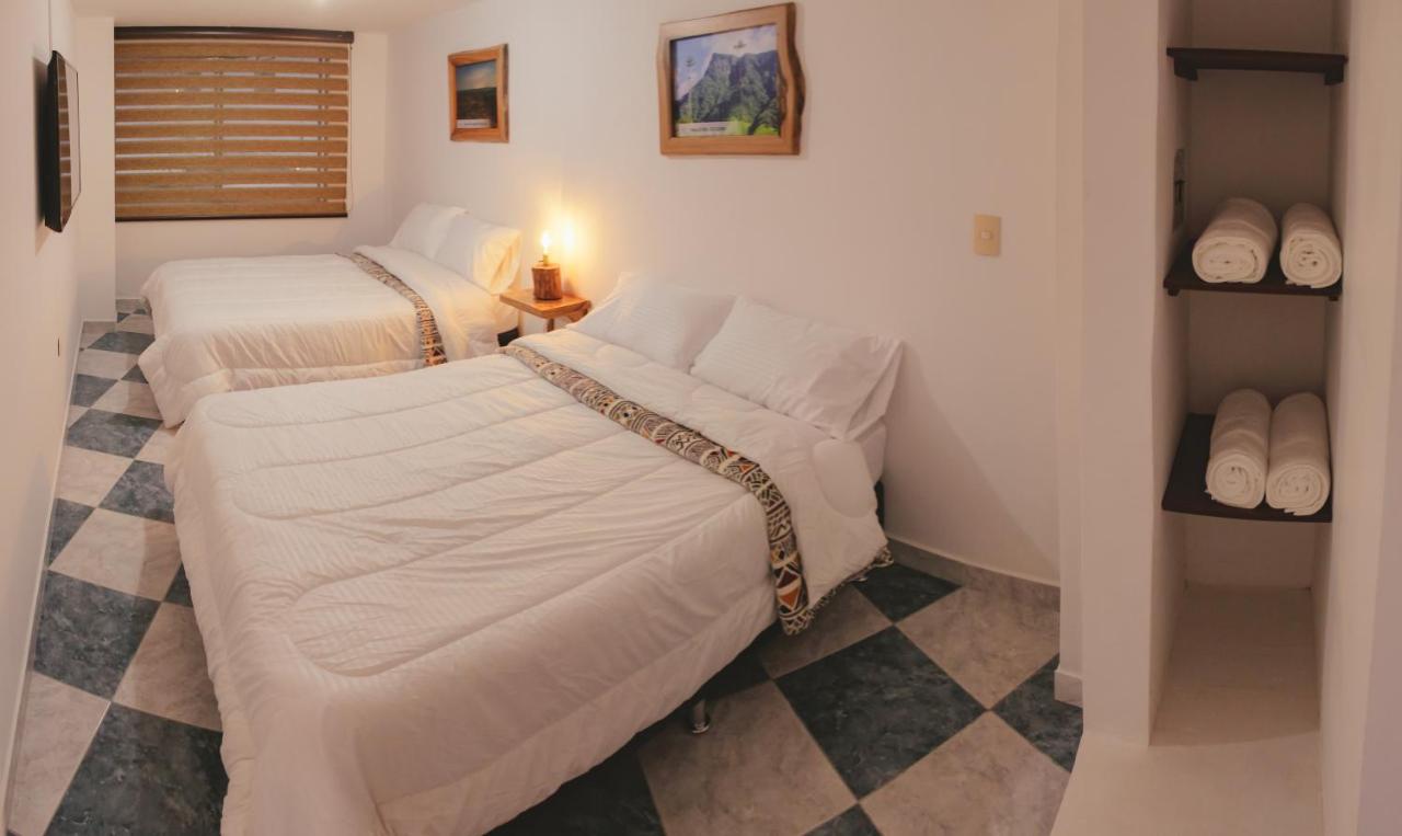 Deluxe Doppelzimmer mit 2 Doppelbetten