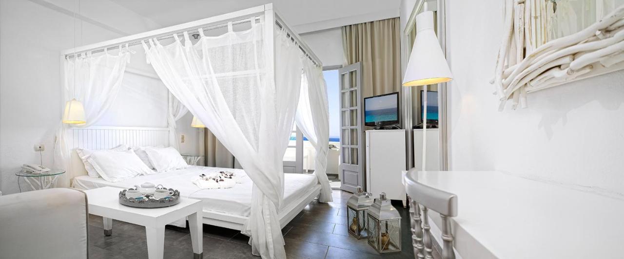 Deluxe Double Room with Balcony and Sea View