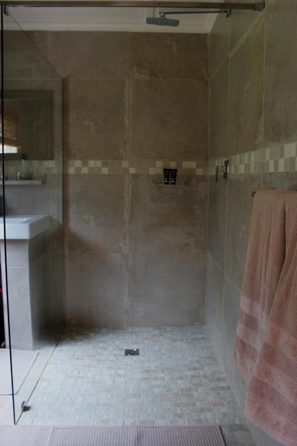 Doppel-/Zweibettzimmer