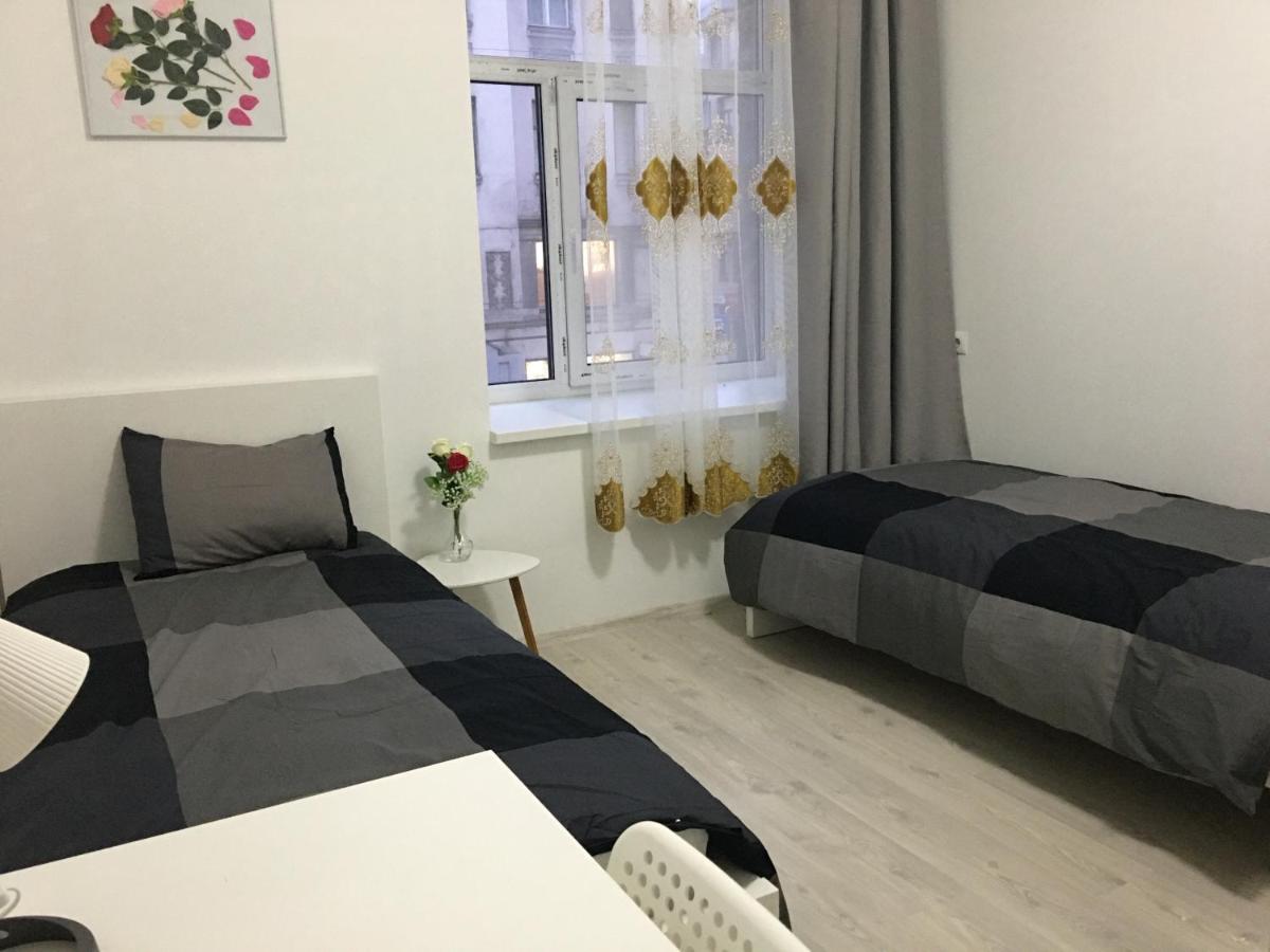 Zweibettzimmer mit Bad