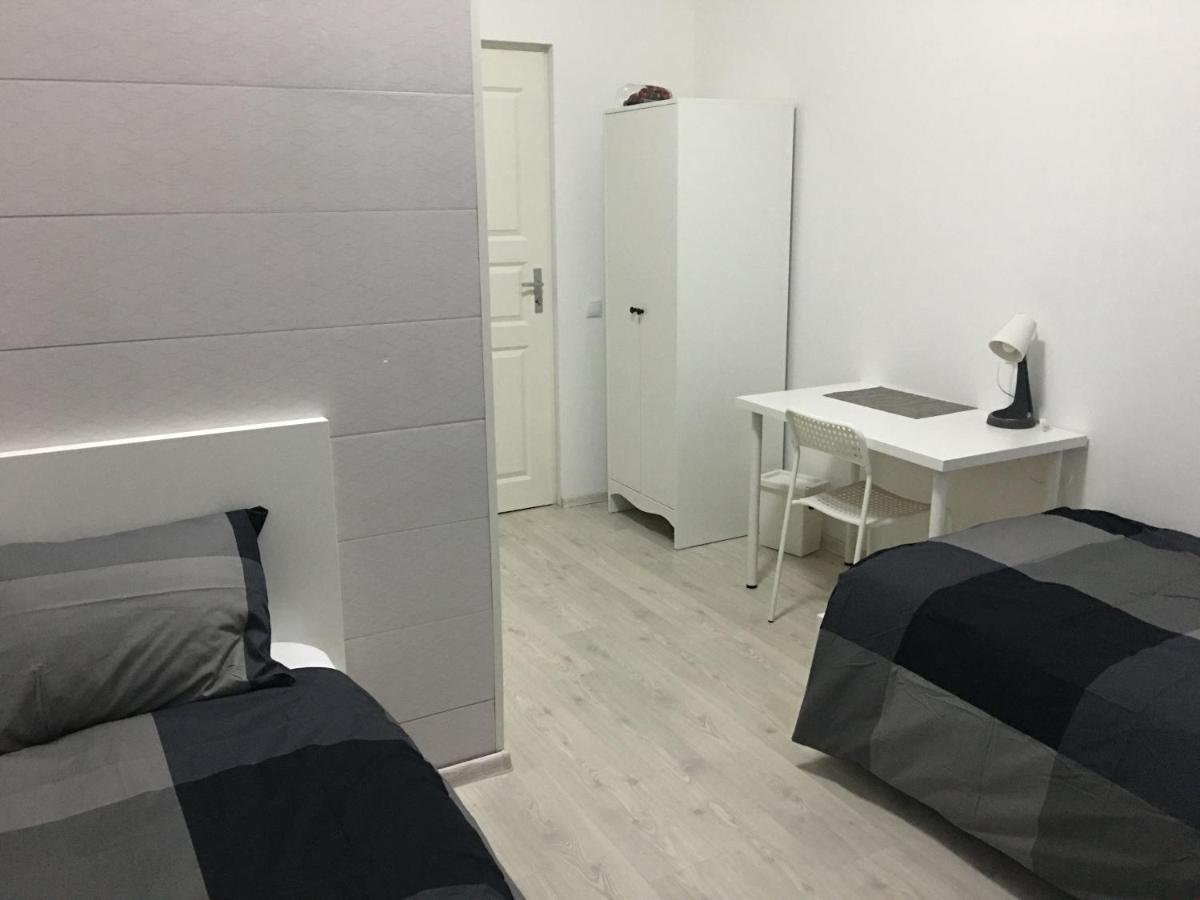 Twin Room with Bathroom