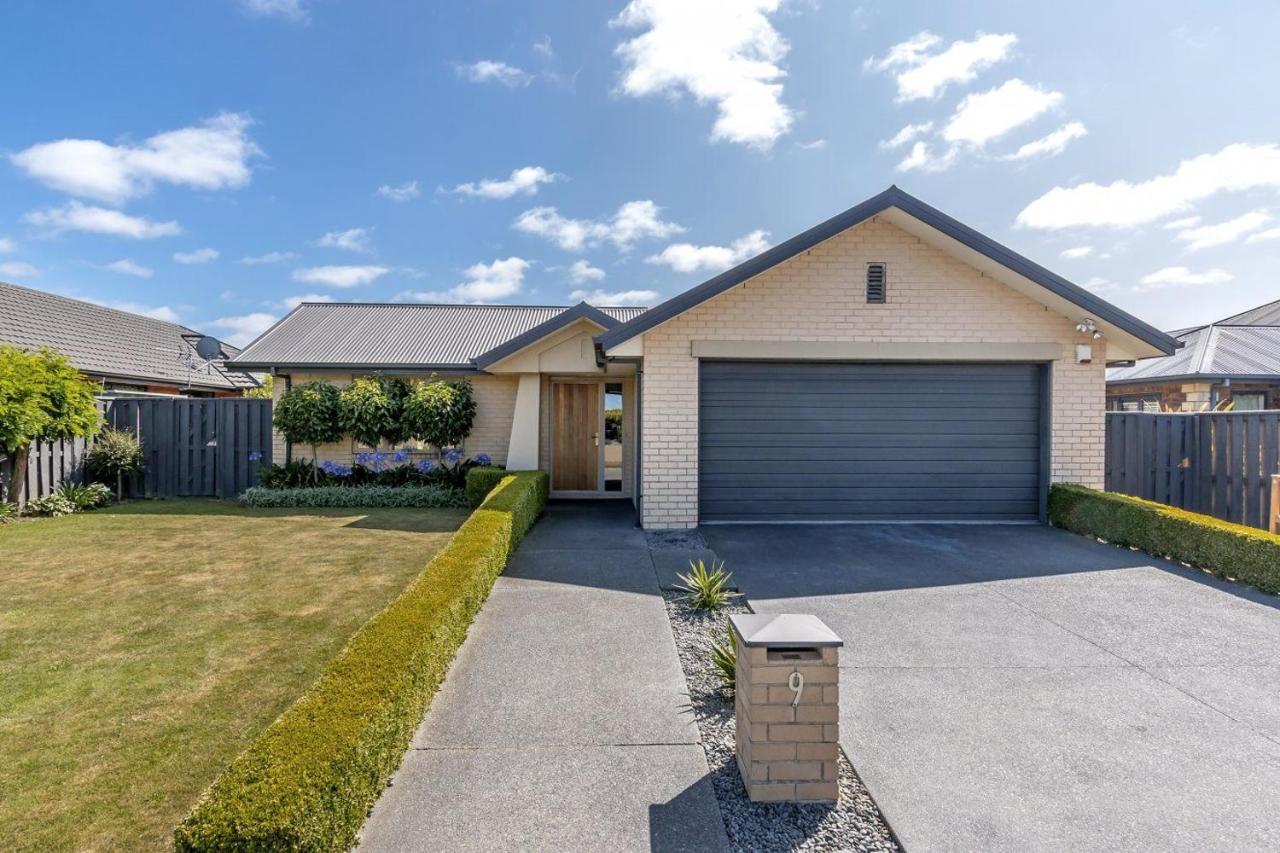 Airport, motorway, shopping handy - Bed and Breakfast