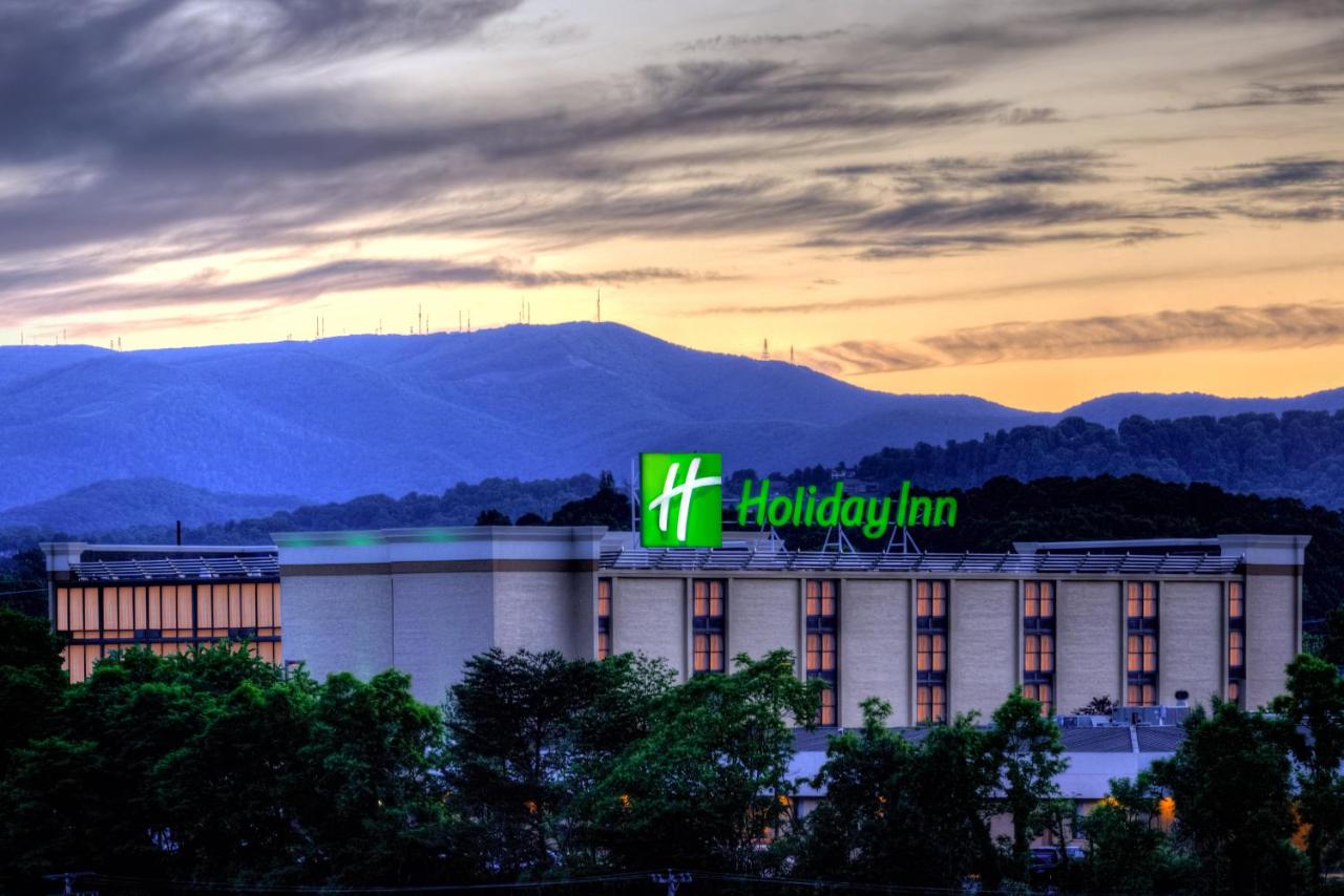 B&B Roanoke - Holiday Inn Roanoke - Tanglewood Route 419 & I 581, an IHG Hotel - Bed and Breakfast Roanoke