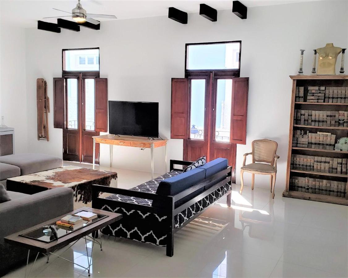 KASA The Lofts 201 HUGE 2 bed 2 bath for 6 Washer Dryer - B&B San Juan