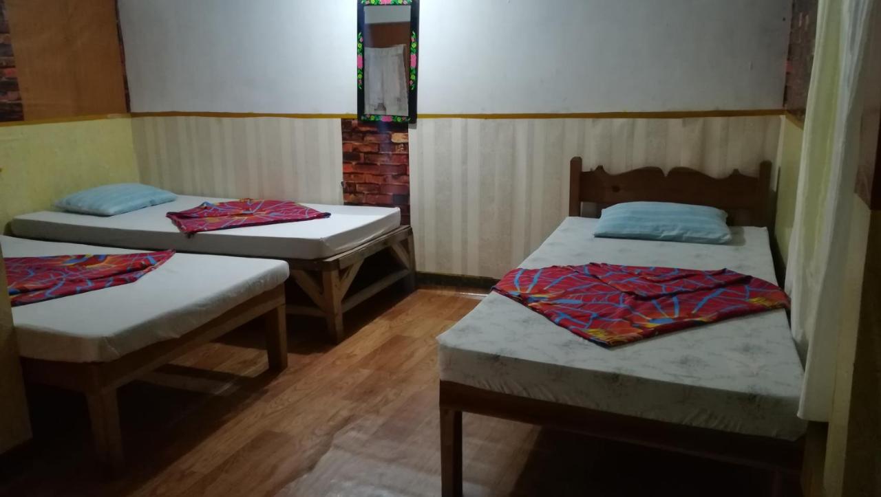 Triple Room with Shared Toilet
