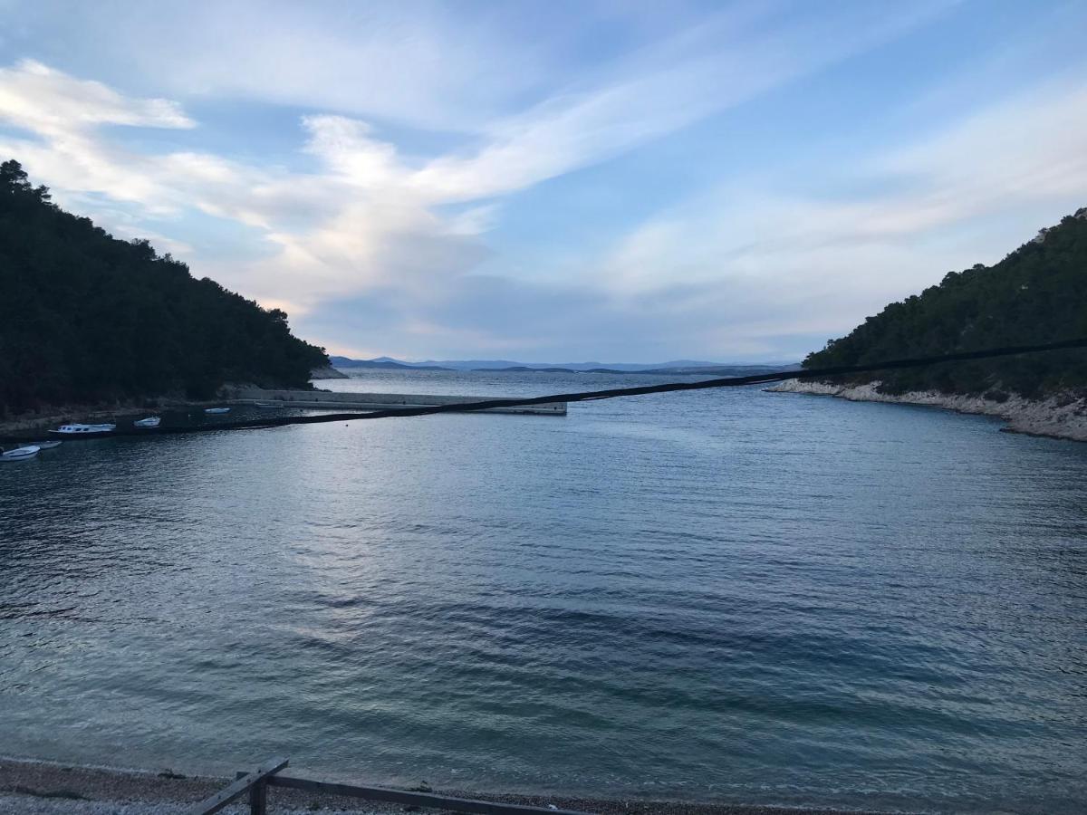 Stiniva beach house - B&B
