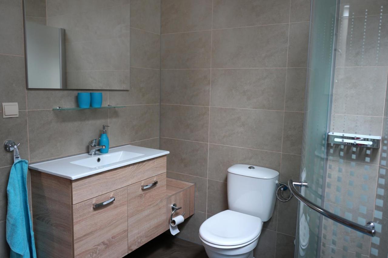 Quadruple Room (4 Adults)