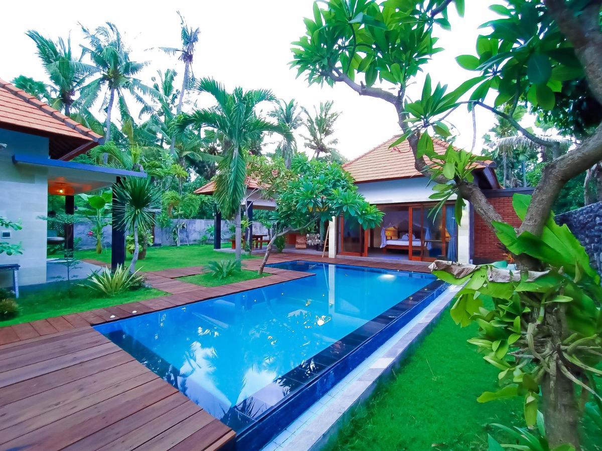 Coco Garden Pool Villas - B&B
