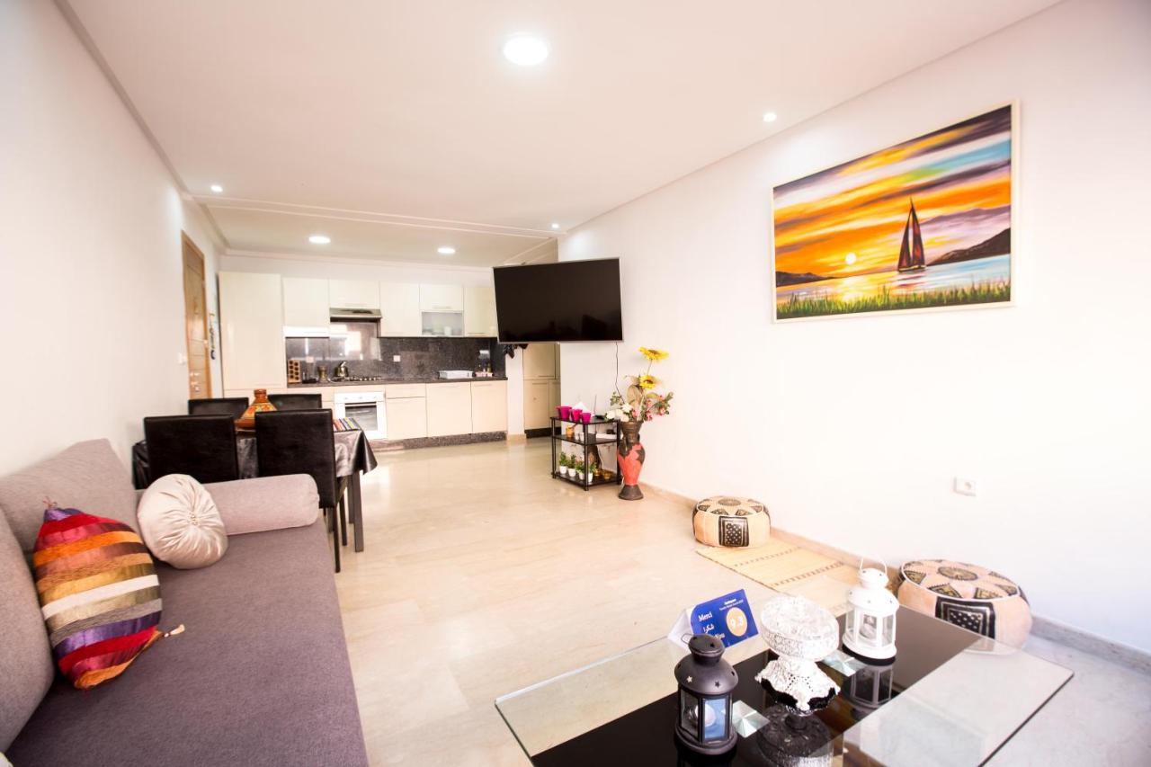 Luxury Beach Apartment - Romantic Weekend Getaway - B&B Imi Ouaddar