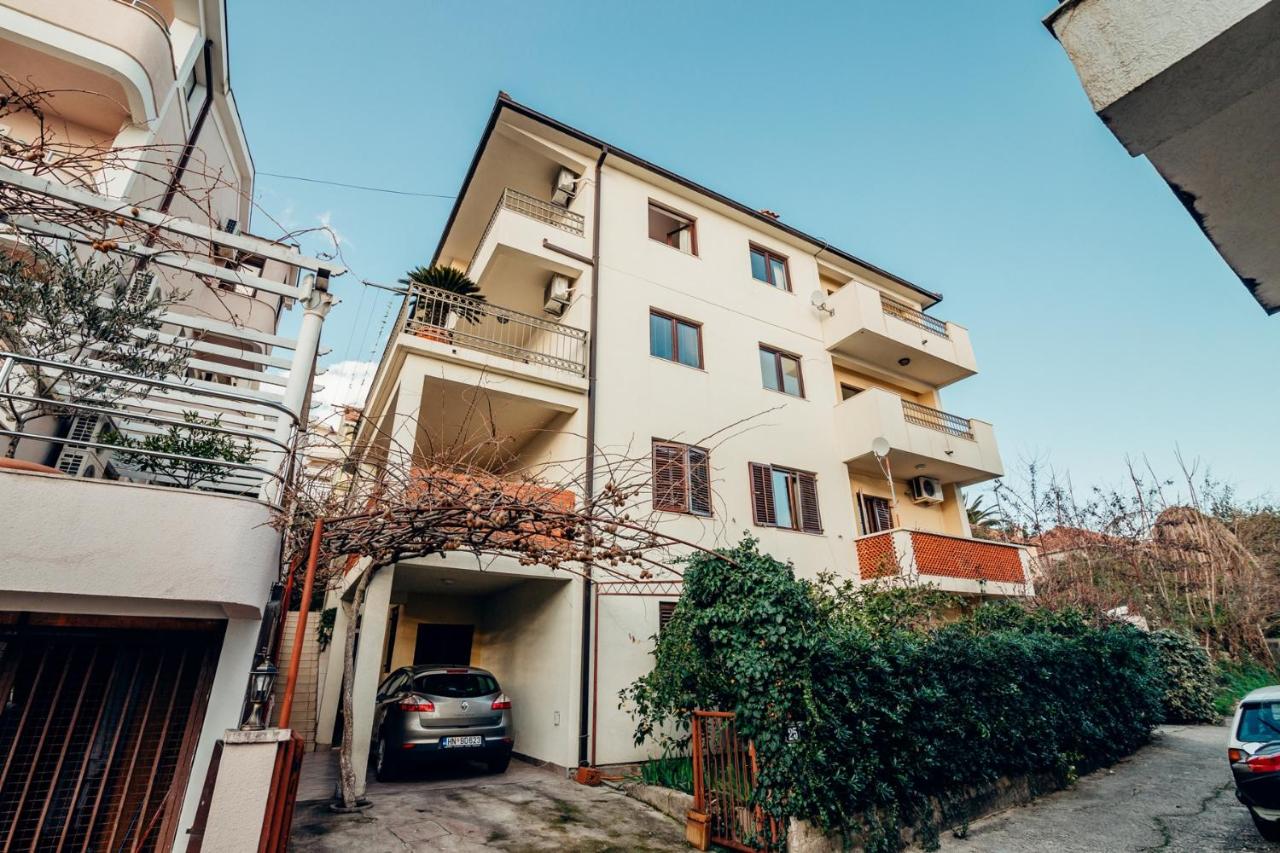 Studio with Sea View