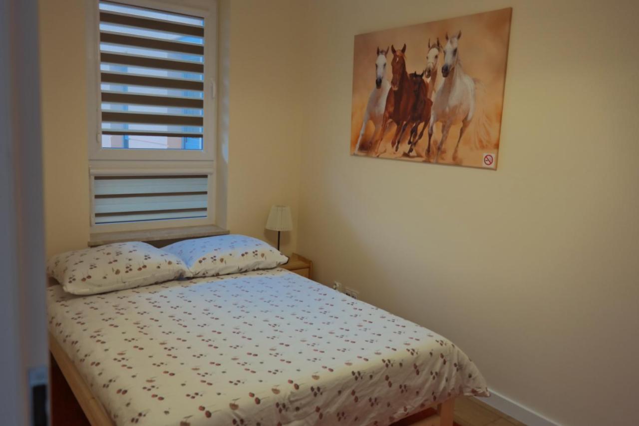 Apartament al. Solidarności - B&B