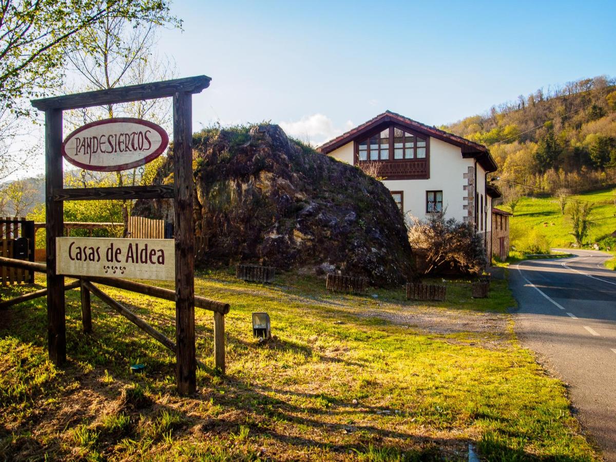 Casas Rurales Pandesiertos - Bed and Breakfast