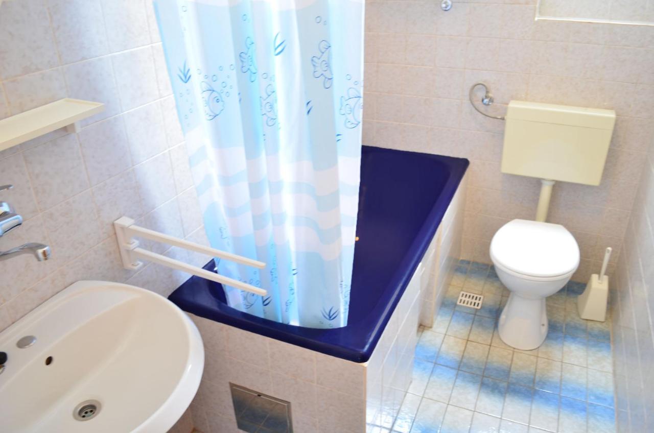 Knezovicapartments - B&B Živogošće