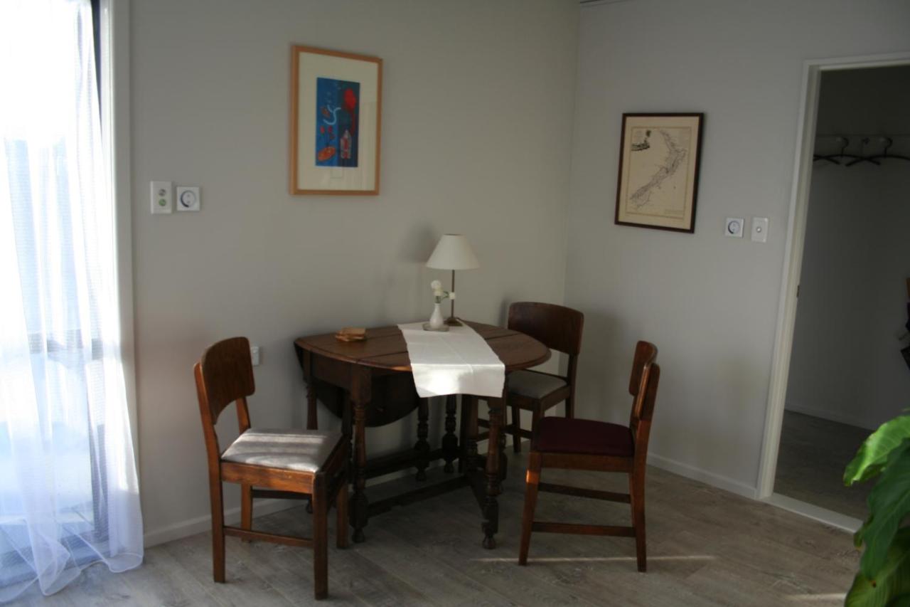 AHAVA Bed & Breakfast - Bed and Breakfast