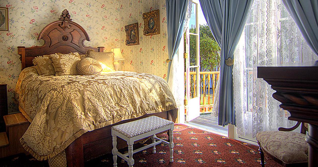 Queen Suite