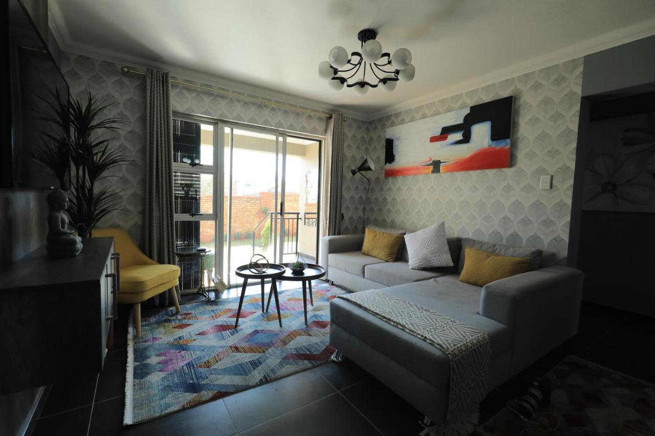 B&B Emalahleni - The View - Luxury Apartment - Bed and Breakfast Emalahleni