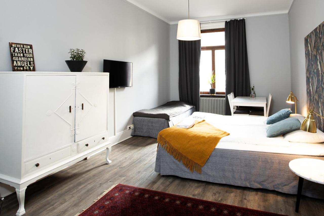 Familienzimmer mit Gemeinschaftsbad