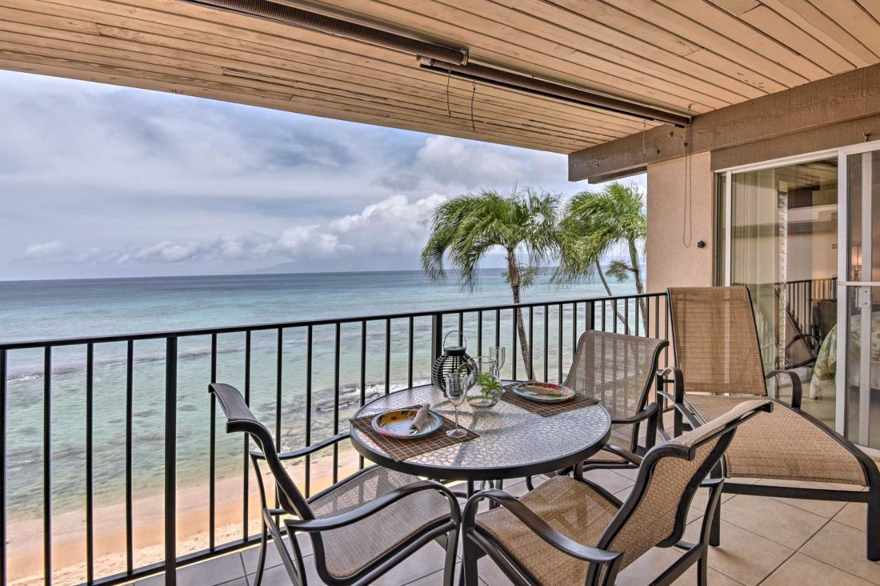 B&B Kahana - Beachfront Lahaina Condo - Featured on HGTV! - Bed and Breakfast Kahana