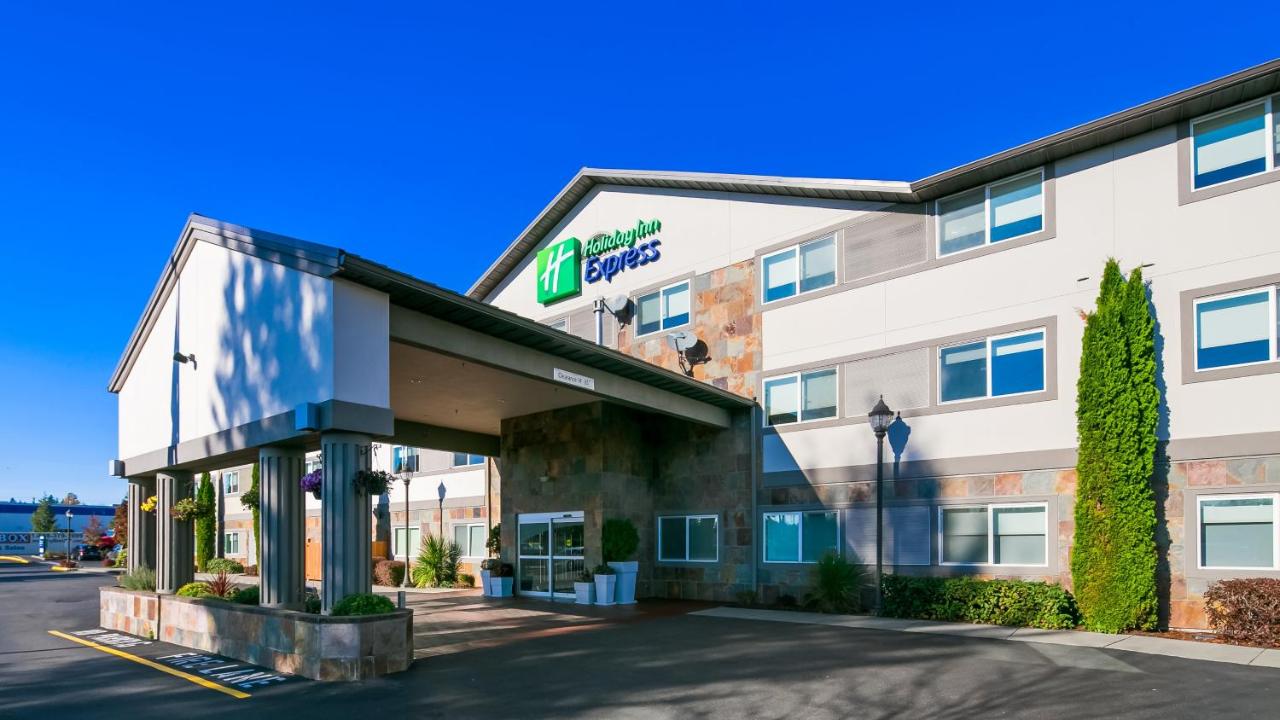 B&B Everett - Holiday Inn Express Hotel & Suites Everett, an IHG Hotel - Bed and Breakfast Everett