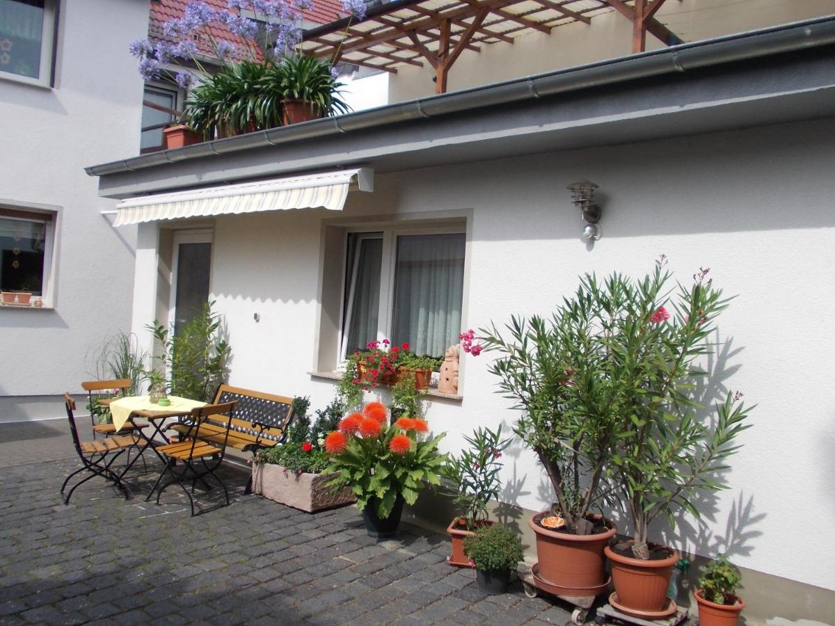 B&B Bad Frankenhausen - Ferienwohnung Helmis - Bed and Breakfast Bad Frankenhausen