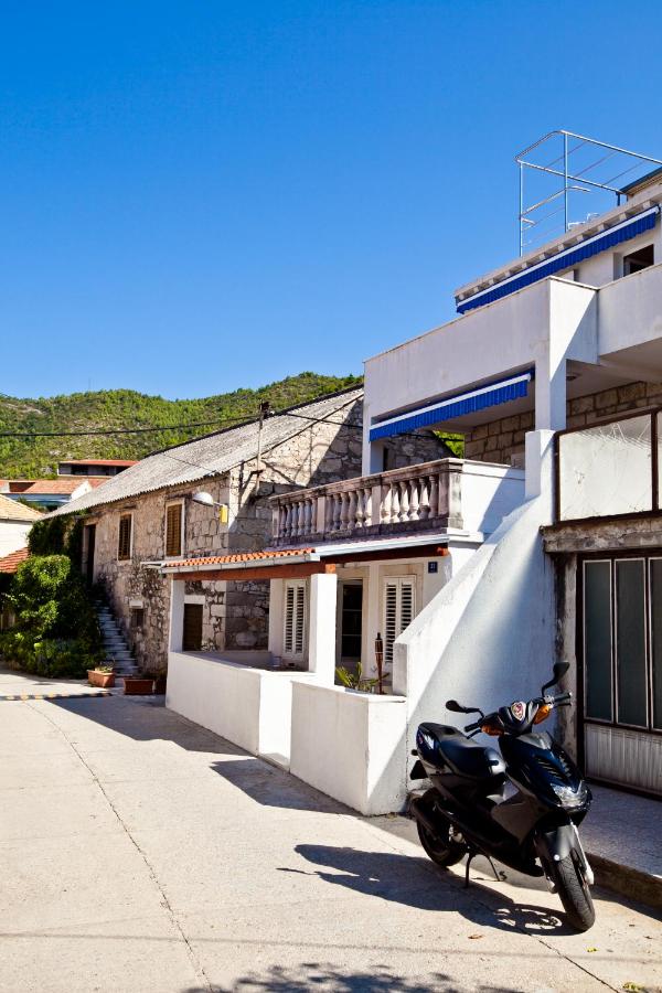 Accommodation Family Magazin - B&B Žuljana