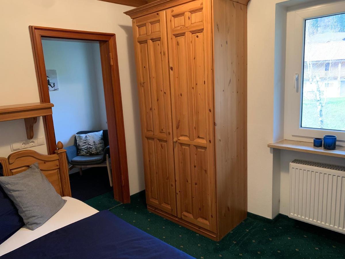 Chambre Simple avec Salle de Bains 