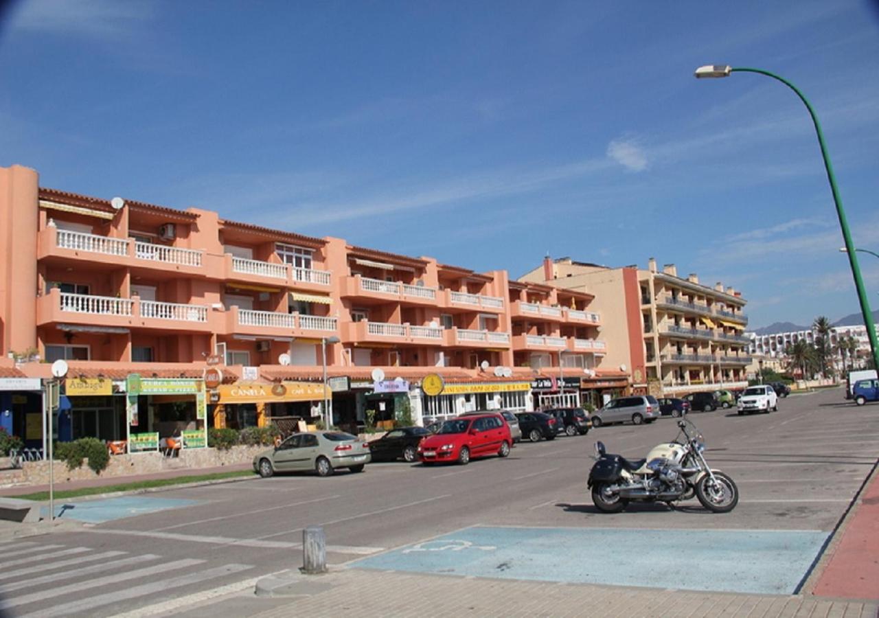 1003 Piso con vistas al mar Empuriabrava by homeselectspain - B&B