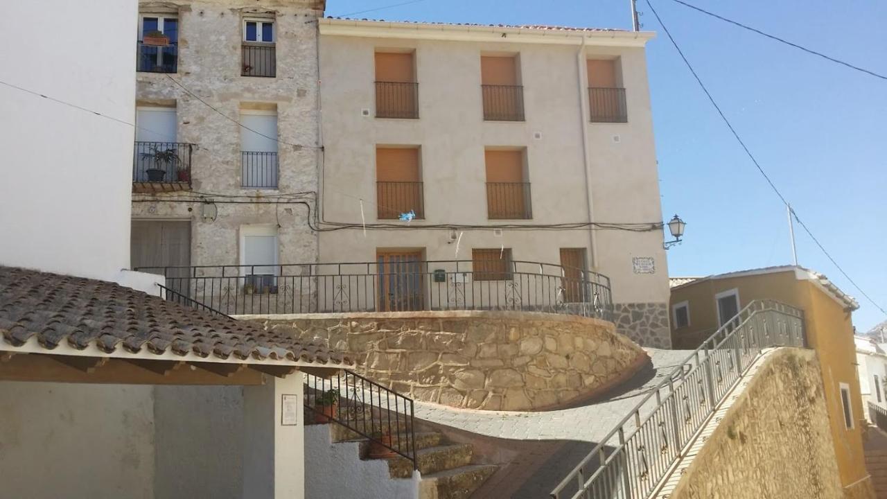 CASA DEL LLAVADOR Vall de Guadalest - B&B