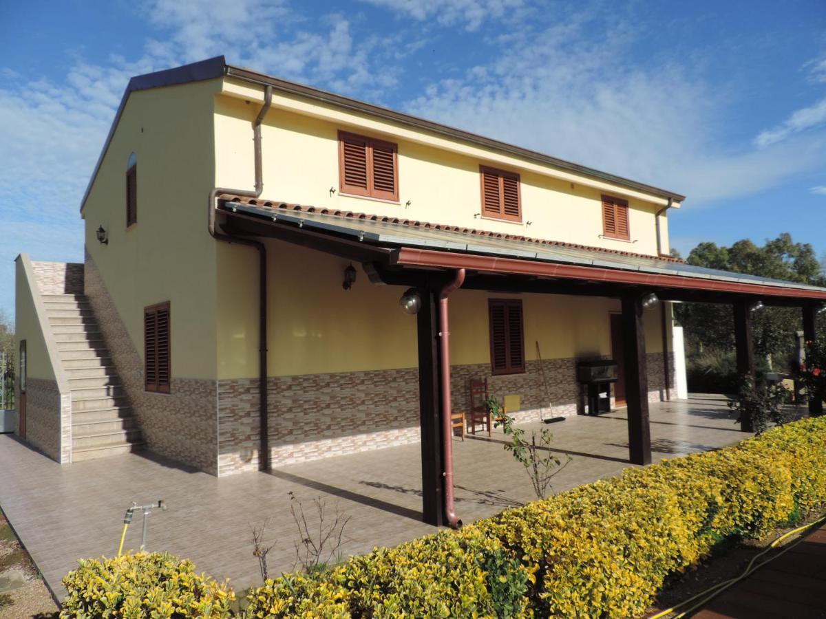 Agriturismo i doni del mandorlo - B&B