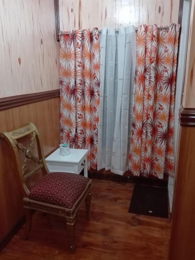 Lit Simple en Dortoir